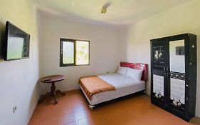 Koolkost At Tenggilis - Minimum Stay 30 Nights Surabaya